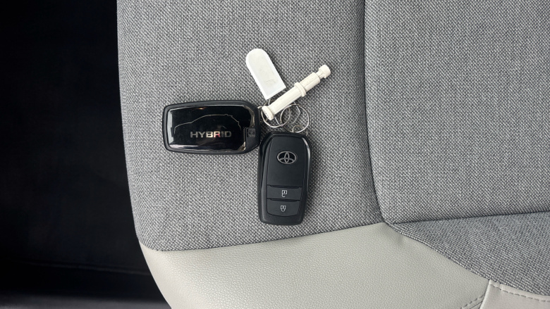 Toyota Yaris 1.5 Hybrid Excel 5dr CVT Hybrid Hatchback